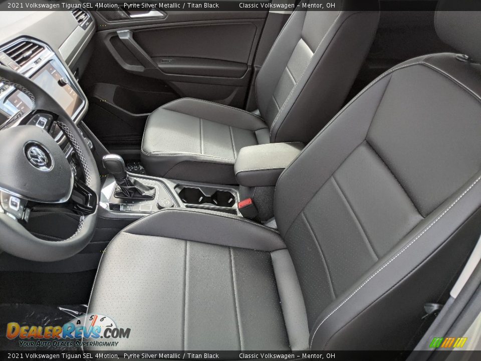Front Seat of 2021 Volkswagen Tiguan SEL 4Motion Photo #4