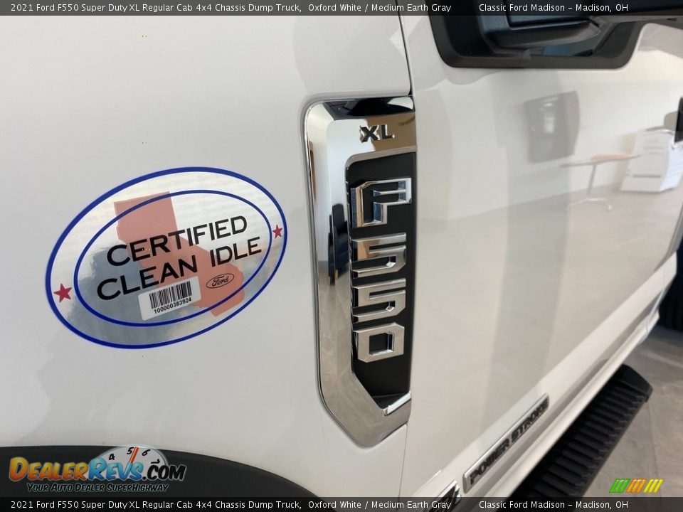 2021 Ford F550 Super Duty XL Regular Cab 4x4 Chassis Dump Truck Logo Photo #10