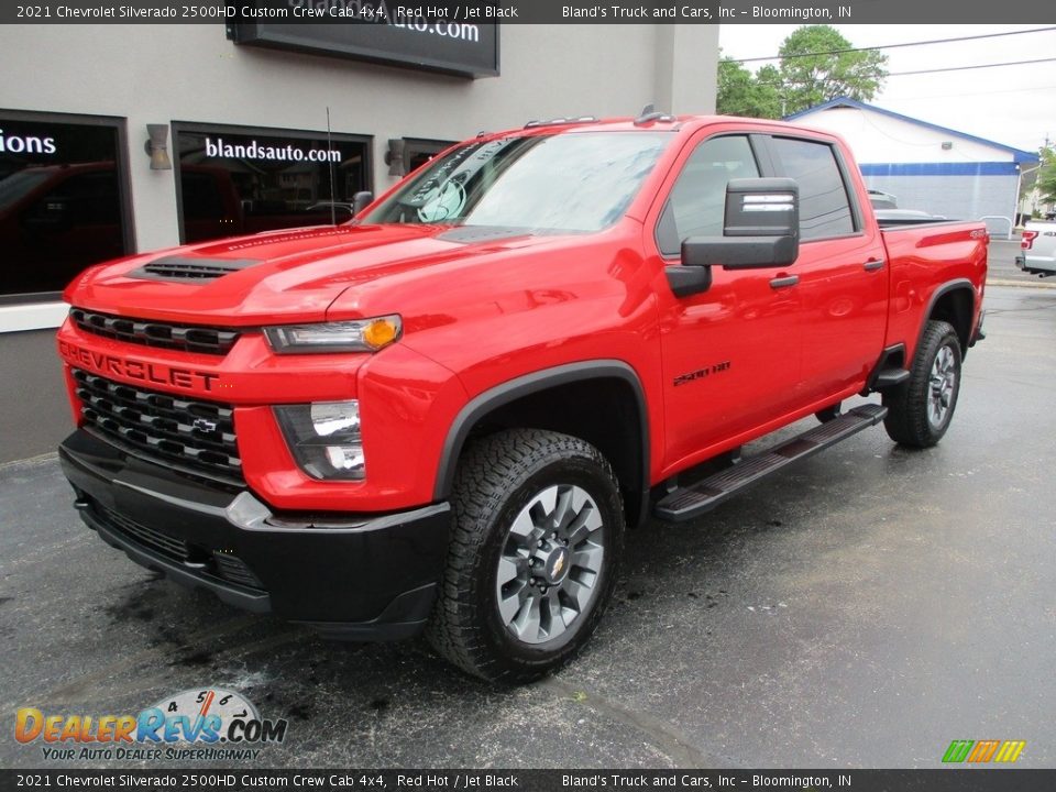 2021 Chevrolet Silverado 2500HD Custom Crew Cab 4x4 Red Hot / Jet Black Photo #2