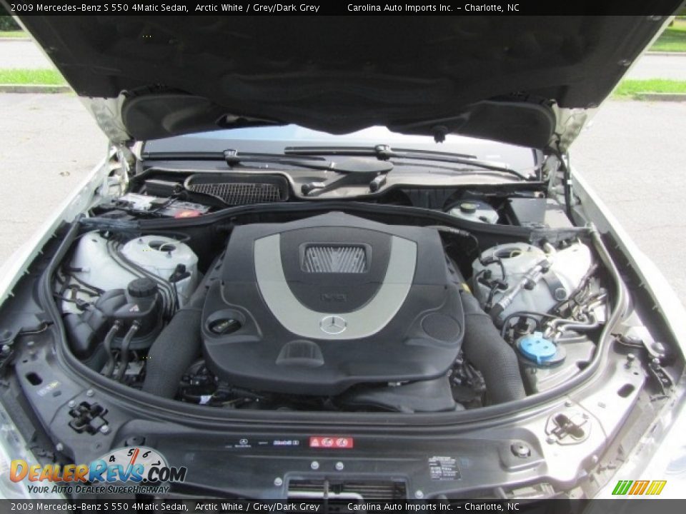 2009 Mercedes-Benz S 550 4Matic Sedan Arctic White / Grey/Dark Grey Photo #25