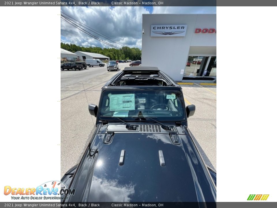 2021 Jeep Wrangler Unlimited Sahara 4x4 Black / Black Photo #2