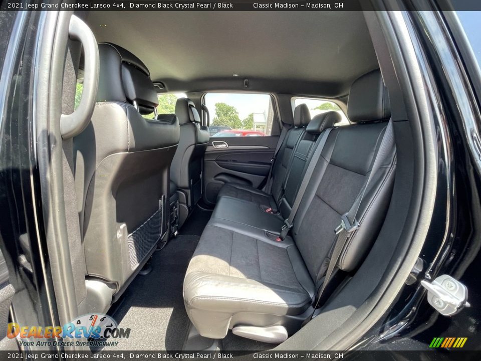 Rear Seat of 2021 Jeep Grand Cherokee Laredo 4x4 Photo #3