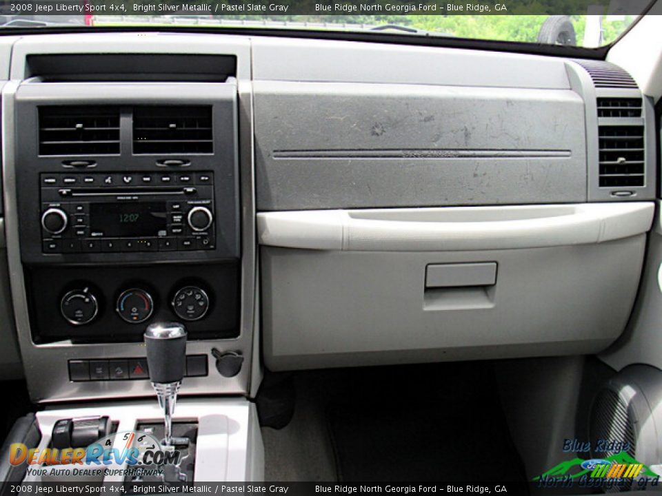2008 Jeep Liberty Sport 4x4 Bright Silver Metallic / Pastel Slate Gray Photo #15