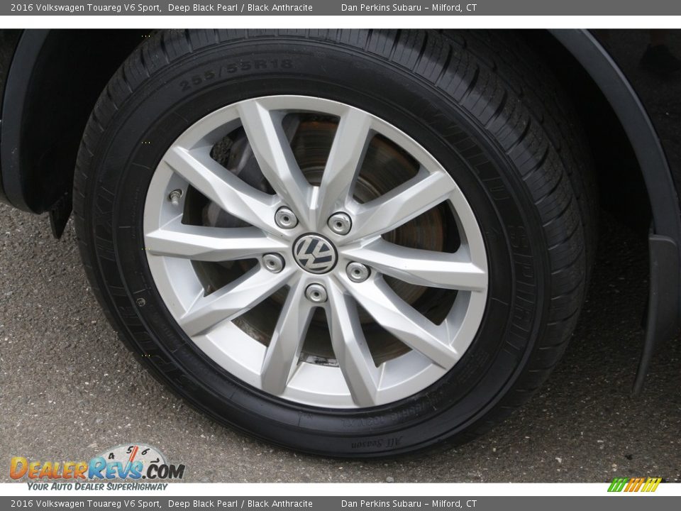 2016 Volkswagen Touareg V6 Sport Deep Black Pearl / Black Anthracite Photo #24