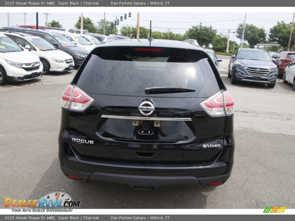 2015 Nissan Rogue SV AWD Super Black / Charcoal Photo #6