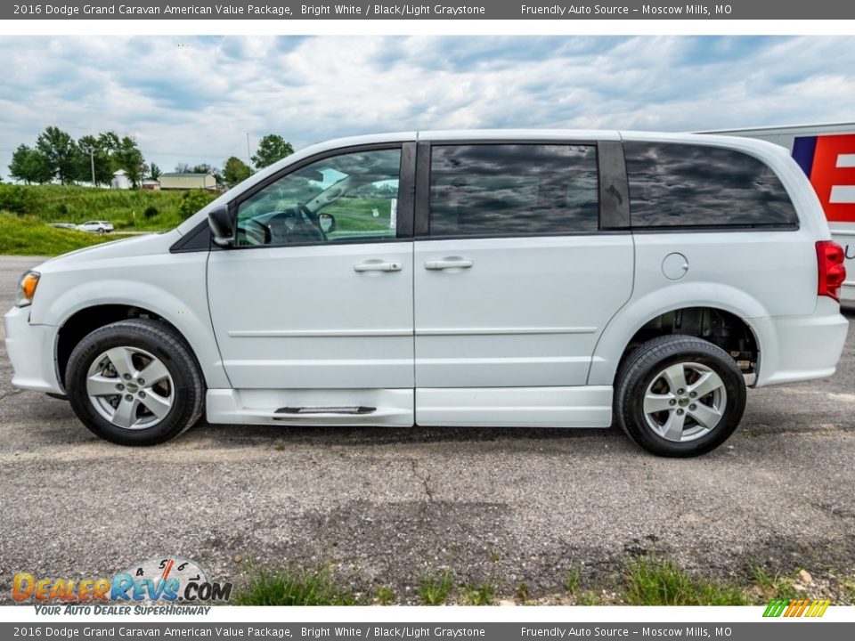 2016 Dodge Grand Caravan American Value Package Bright White / Black/Light Graystone Photo #7