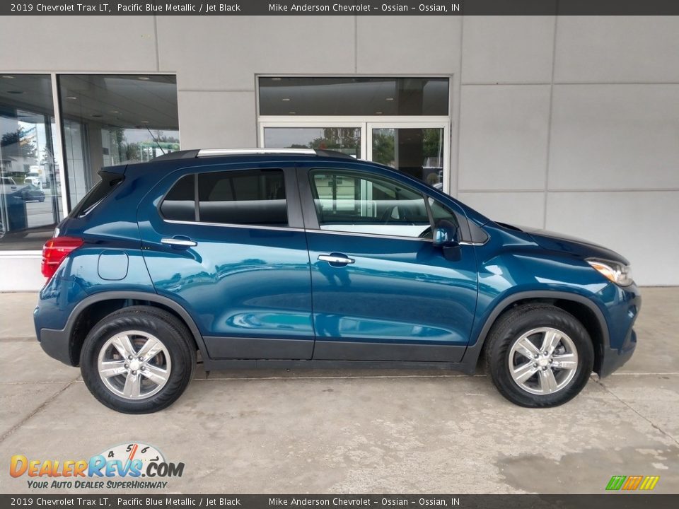 2019 Chevrolet Trax LT Pacific Blue Metallic / Jet Black Photo #3