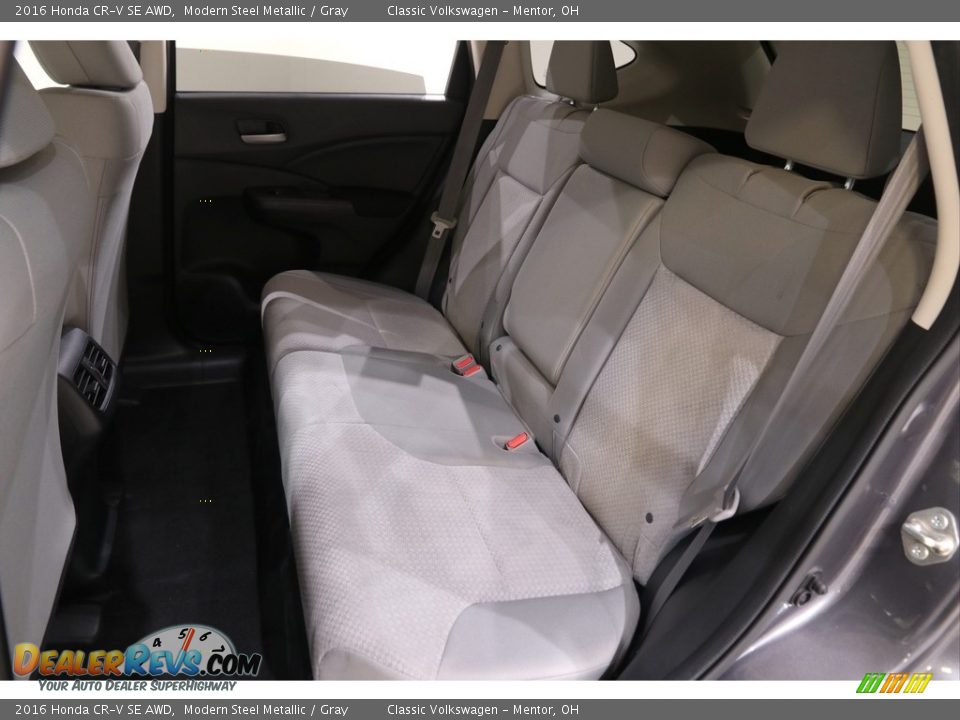 Rear Seat of 2016 Honda CR-V SE AWD Photo #16