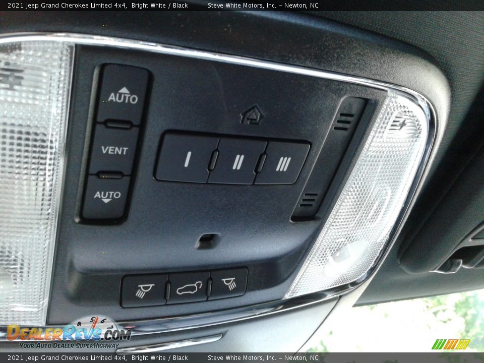 2021 Jeep Grand Cherokee Limited 4x4 Bright White / Black Photo #30
