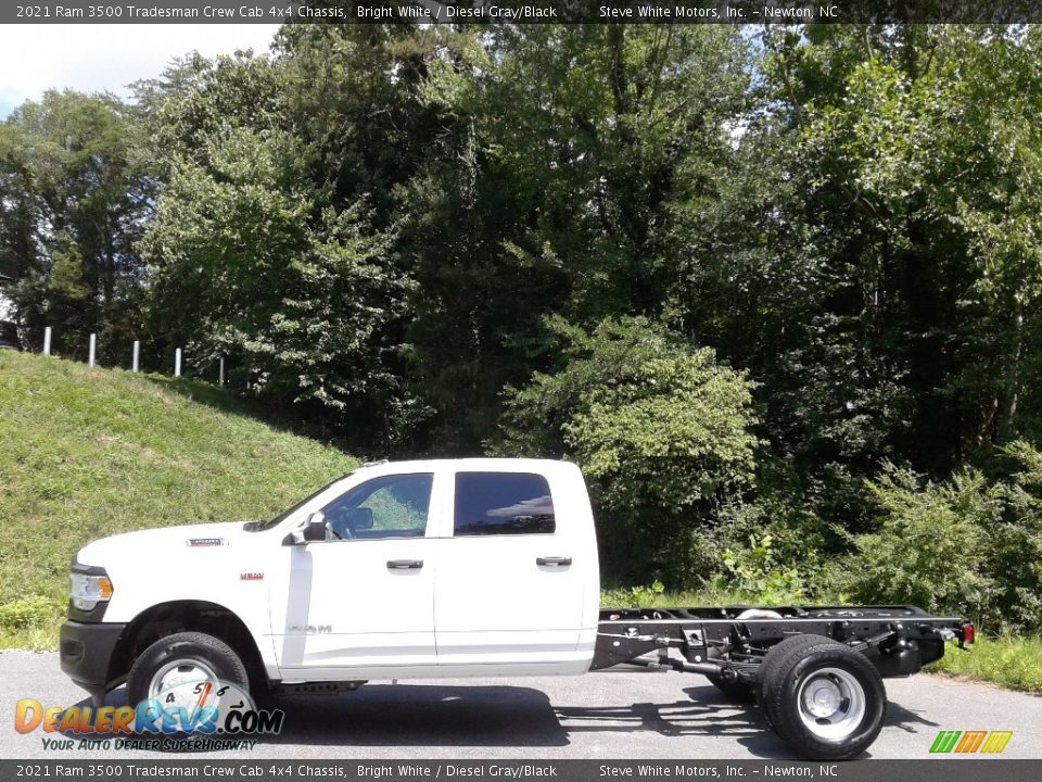 2021 Ram 3500 Tradesman Crew Cab 4x4 Chassis Bright White / Diesel Gray/Black Photo #1