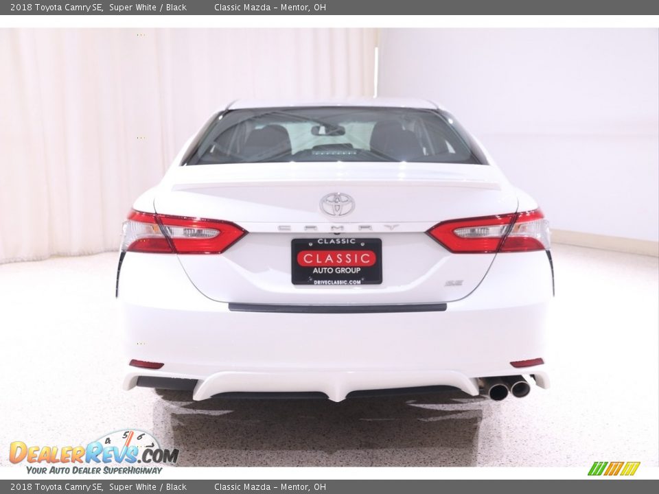 2018 Toyota Camry SE Super White / Black Photo #15