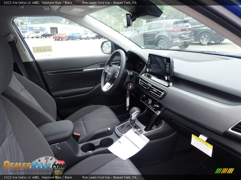 2022 Kia Seltos LX AWD Neptune Blue / Black Photo #12
