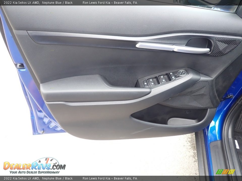 2022 Kia Seltos LX AWD Neptune Blue / Black Photo #14