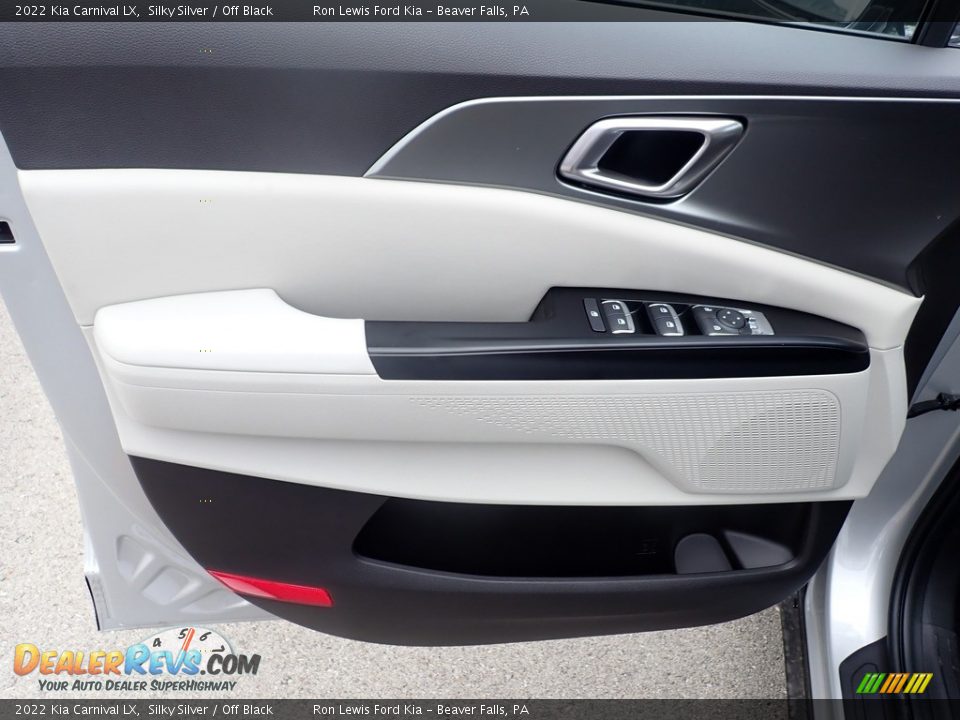 Door Panel of 2022 Kia Carnival LX Photo #14