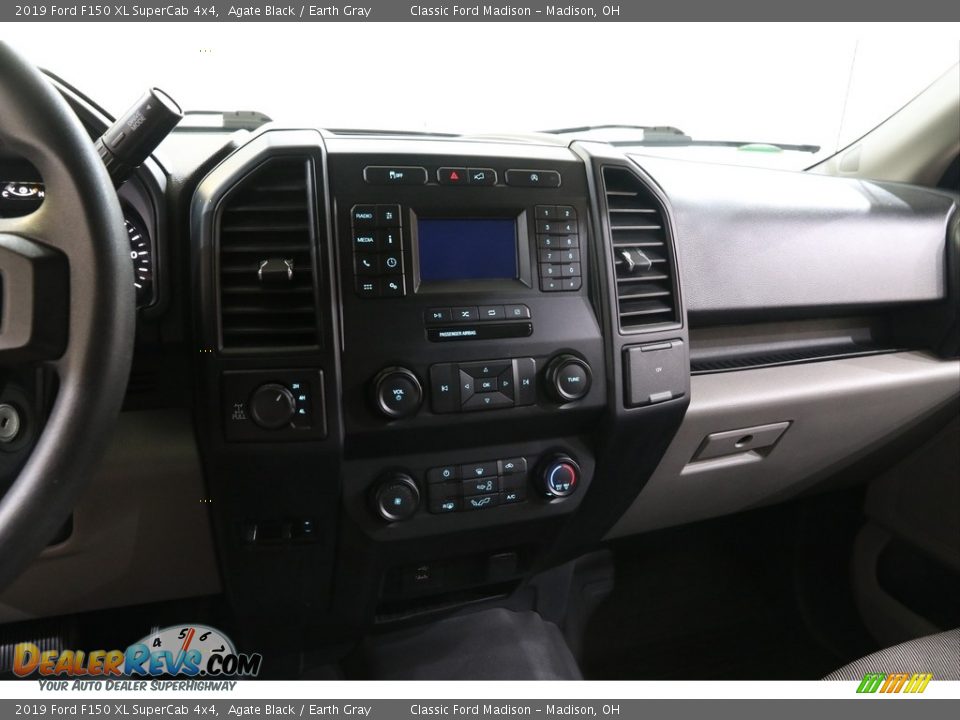 2019 Ford F150 XL SuperCab 4x4 Agate Black / Earth Gray Photo #9