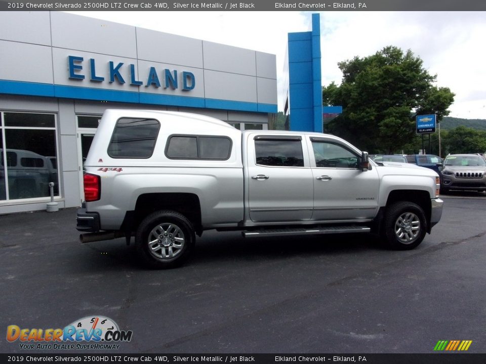 2019 Chevrolet Silverado 2500HD LTZ Crew Cab 4WD Silver Ice Metallic / Jet Black Photo #2