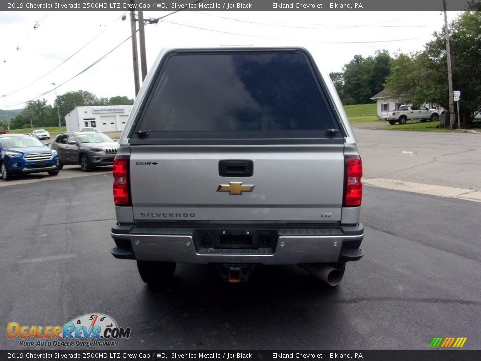 2019 Chevrolet Silverado 2500HD LTZ Crew Cab 4WD Silver Ice Metallic / Jet Black Photo #4