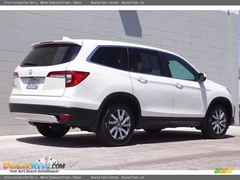 2019 Honda Pilot EX-L White Diamond Pearl / Black Photo #5