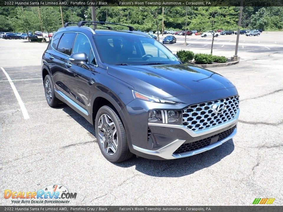 Front 3/4 View of 2022 Hyundai Santa Fe Limited AWD Photo #3