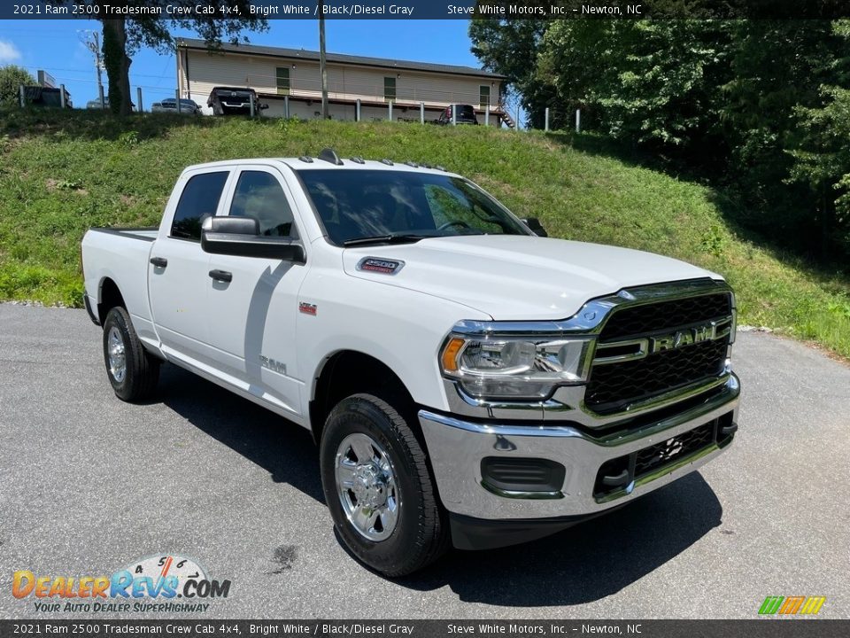 2021 Ram 2500 Tradesman Crew Cab 4x4 Bright White / Black/Diesel Gray Photo #4