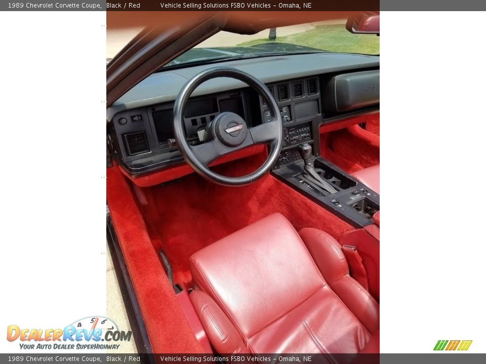 1989 Chevrolet Corvette Coupe Black / Red Photo #1
