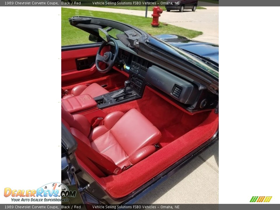 1989 Chevrolet Corvette Coupe Black / Red Photo #3