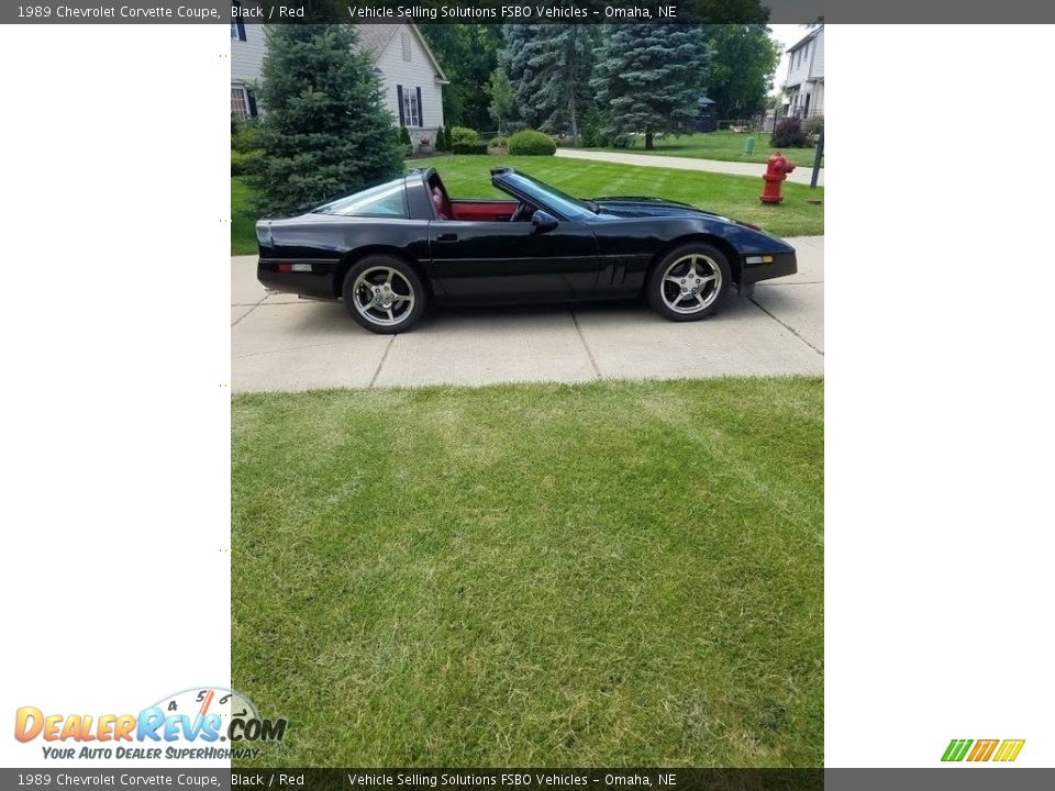 1989 Chevrolet Corvette Coupe Black / Red Photo #9