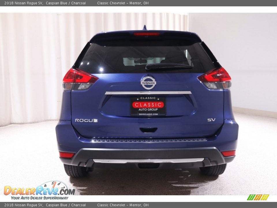 2018 Nissan Rogue SV Caspian Blue / Charcoal Photo #18