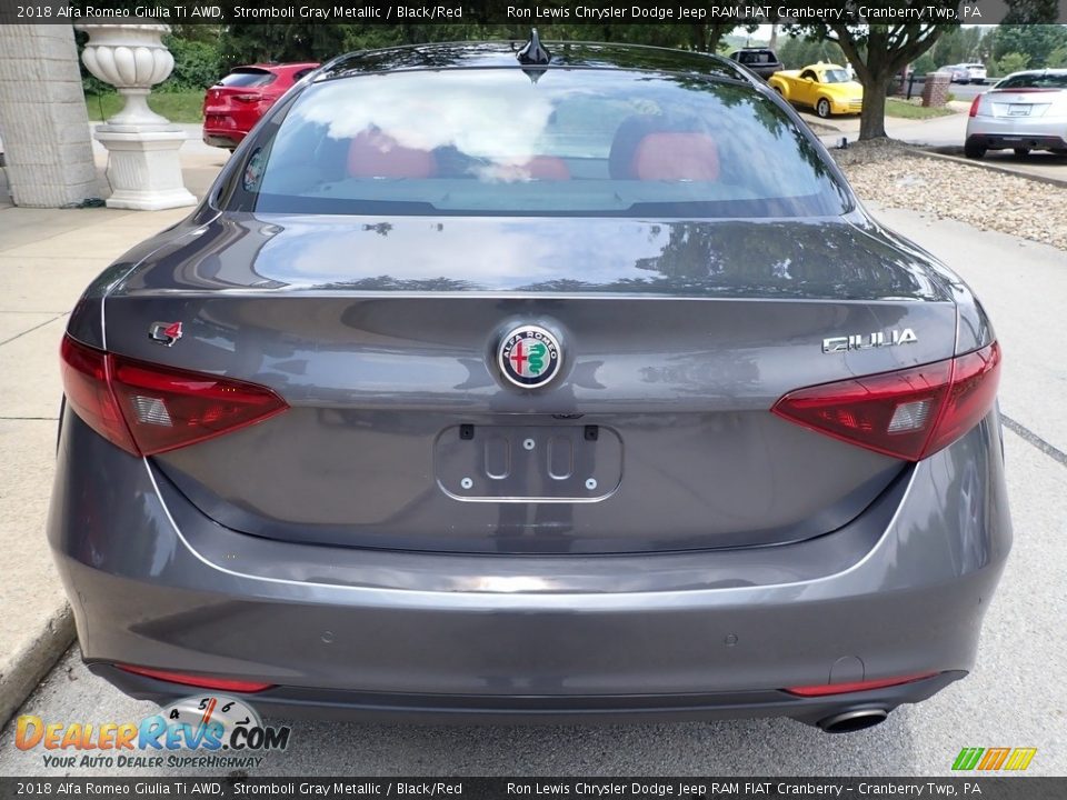 2018 Alfa Romeo Giulia Ti AWD Stromboli Gray Metallic / Black/Red Photo #3
