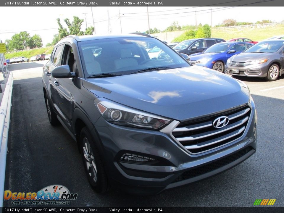 2017 Hyundai Tucson SE AWD Coliseum Gray / Black Photo #8