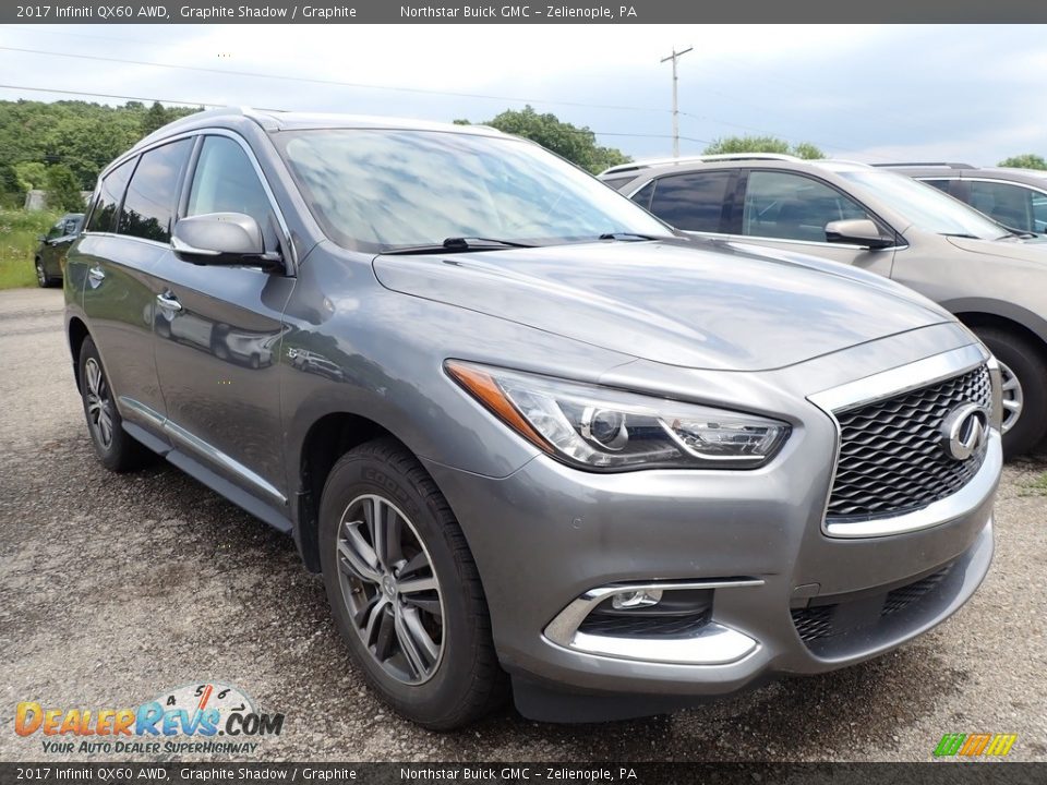 Front 3/4 View of 2017 Infiniti QX60 AWD Photo #3
