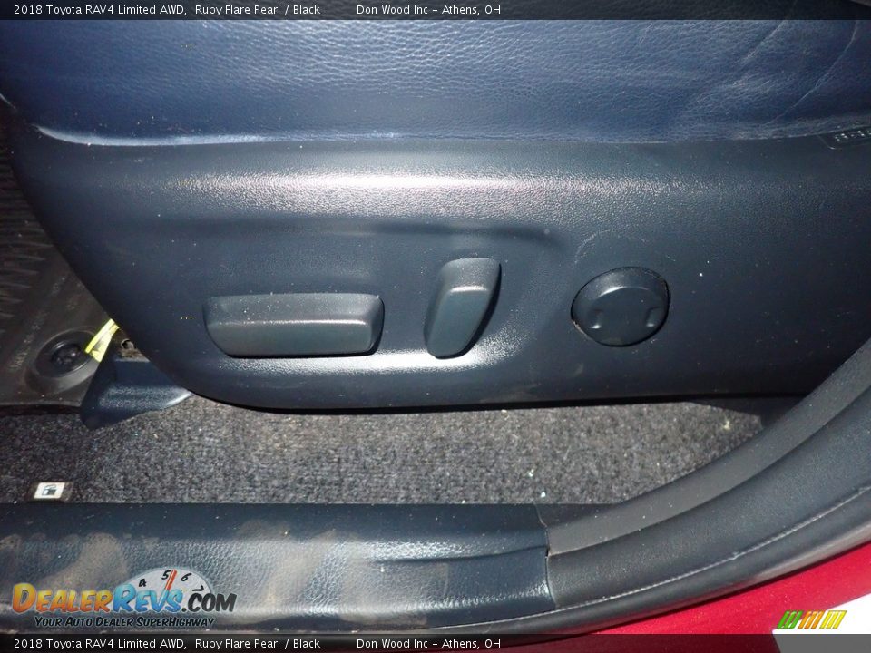 2018 Toyota RAV4 Limited AWD Ruby Flare Pearl / Black Photo #26