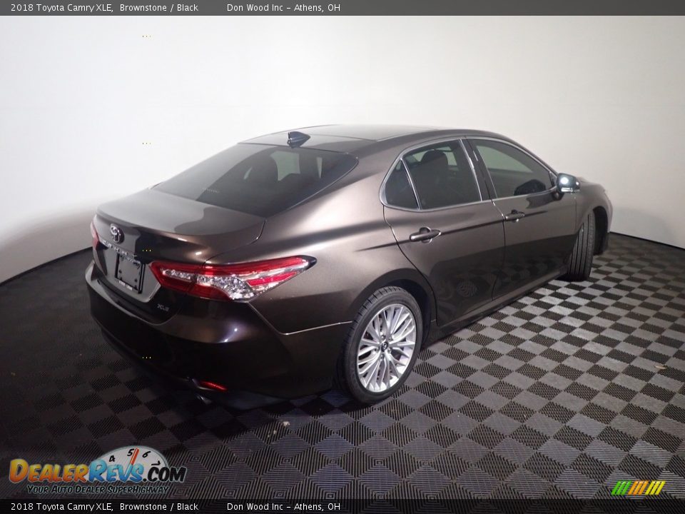 2018 Toyota Camry XLE Brownstone / Black Photo #19