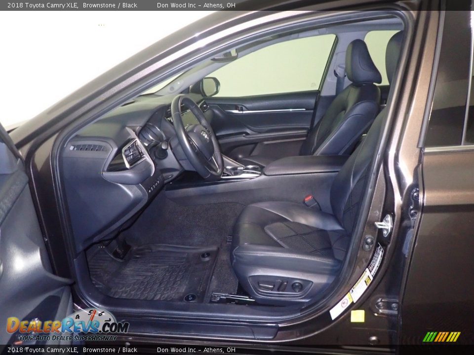 2018 Toyota Camry XLE Brownstone / Black Photo #24