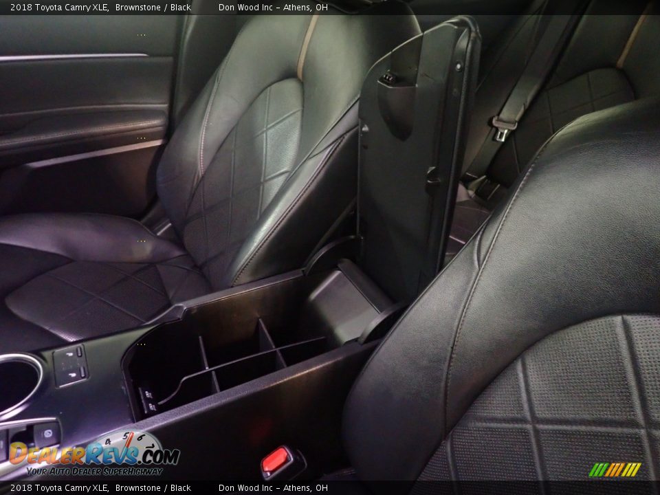 2018 Toyota Camry XLE Brownstone / Black Photo #35