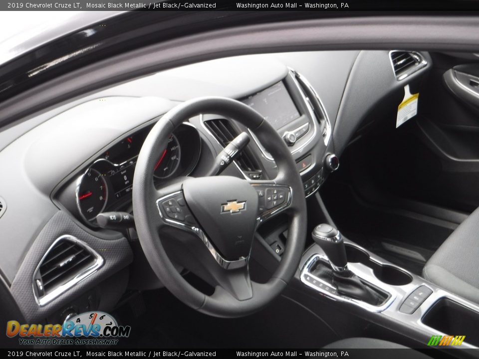 2019 Chevrolet Cruze LT Mosaic Black Metallic / Jet Black/­Galvanized Photo #11