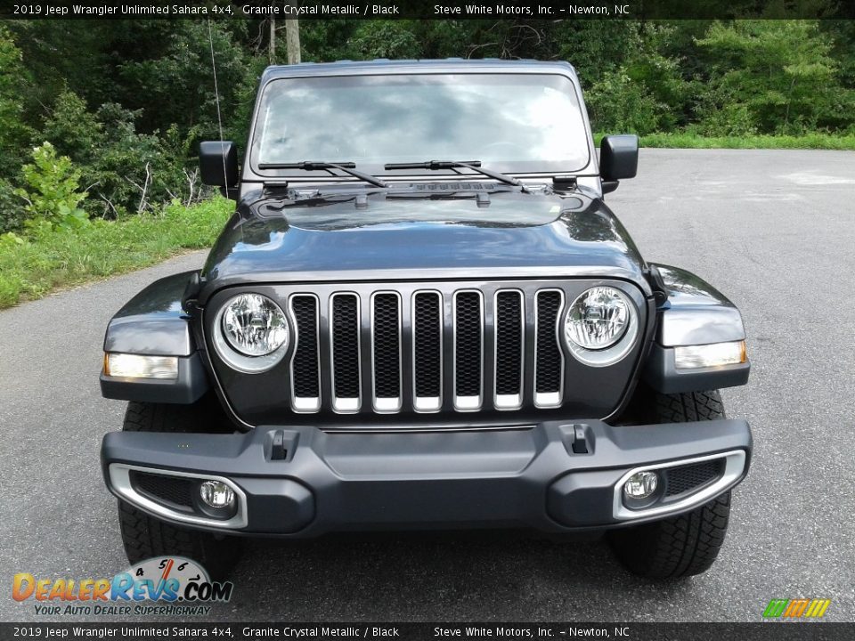 2019 Jeep Wrangler Unlimited Sahara 4x4 Granite Crystal Metallic / Black Photo #4