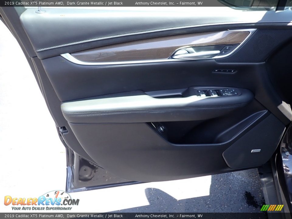 2019 Cadillac XT5 Platinum AWD Dark Granite Metallic / Jet Black Photo #15