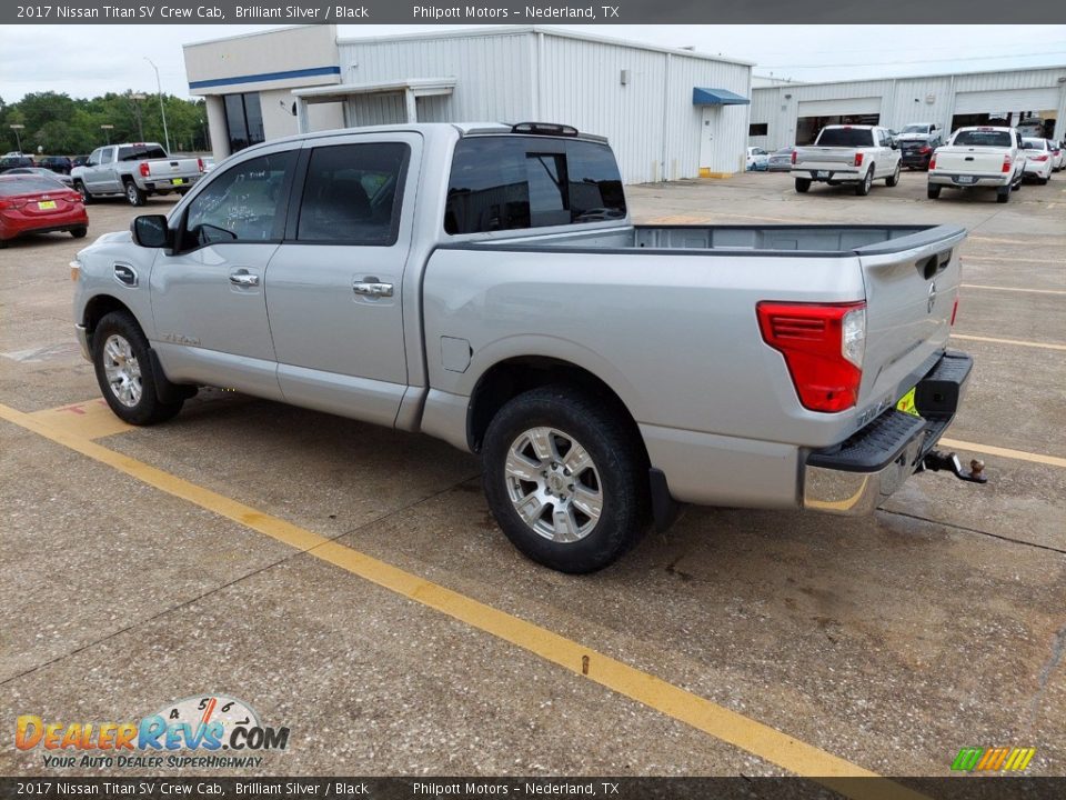 2017 Nissan Titan SV Crew Cab Brilliant Silver / Black Photo #5