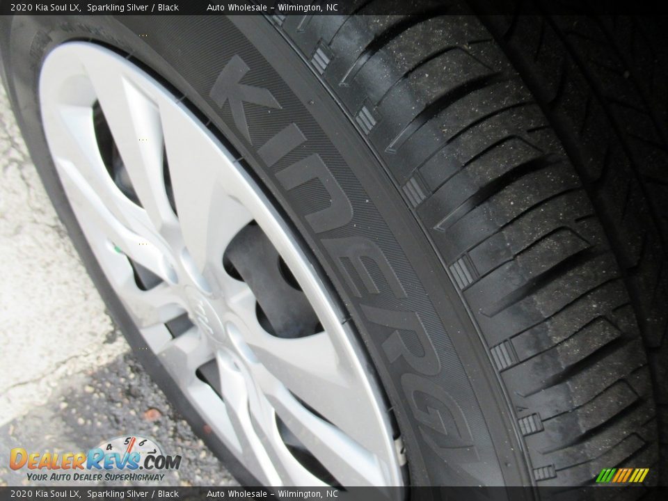 2020 Kia Soul LX Sparkling Silver / Black Photo #8