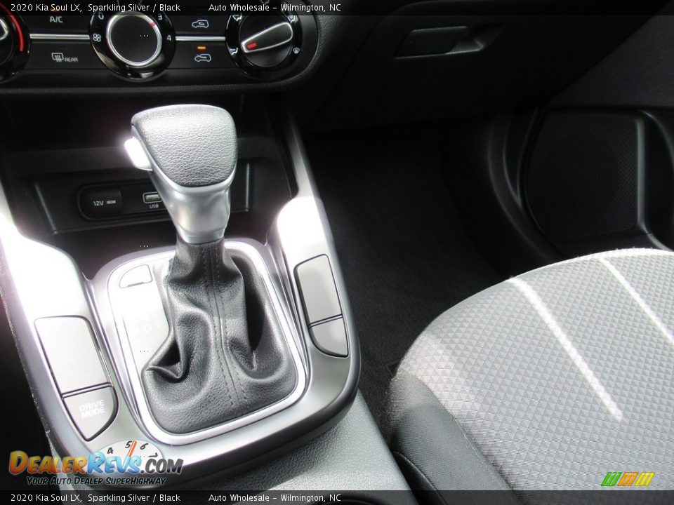 2020 Kia Soul LX Sparkling Silver / Black Photo #19