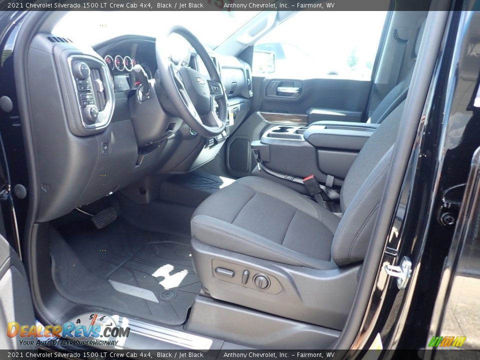 2021 Chevrolet Silverado 1500 LT Crew Cab 4x4 Black / Jet Black Photo #13