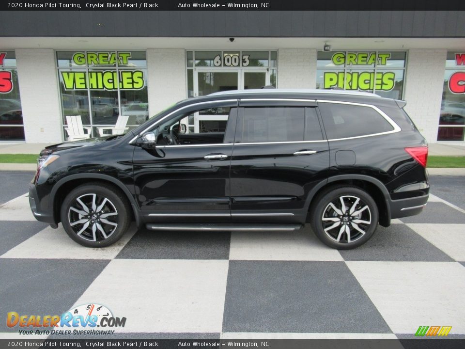 2020 Honda Pilot Touring Crystal Black Pearl / Black Photo #1