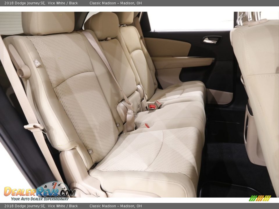 2018 Dodge Journey SE Vice White / Black Photo #13