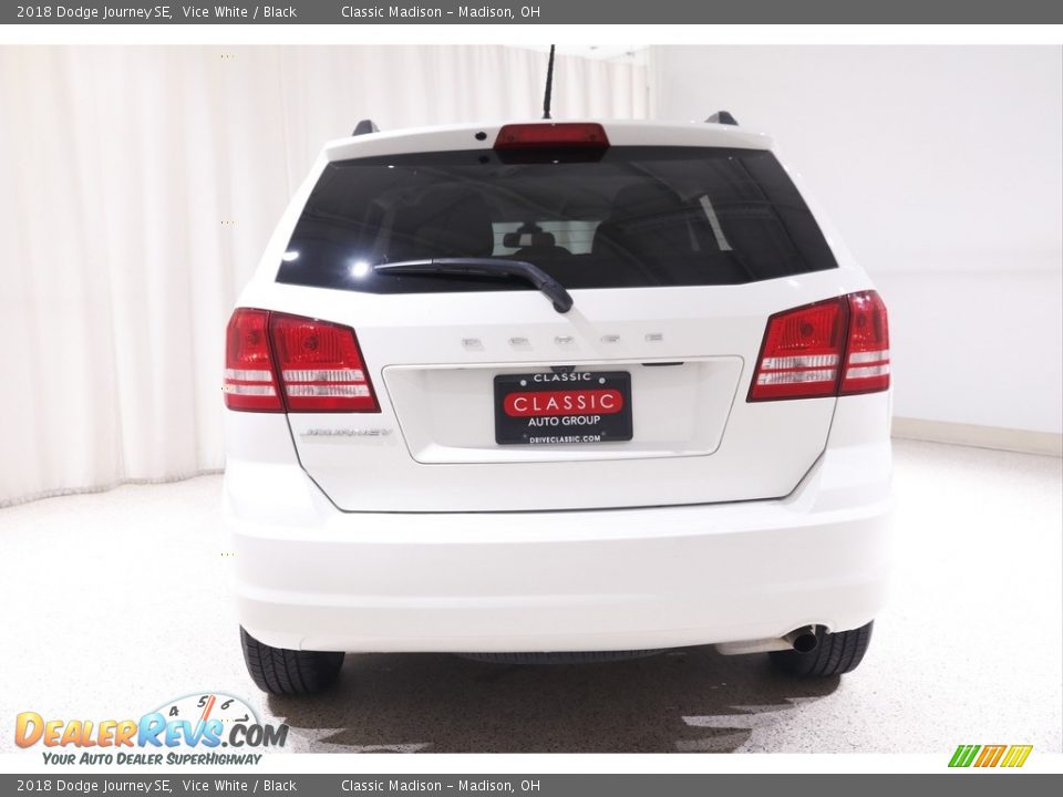 2018 Dodge Journey SE Vice White / Black Photo #16
