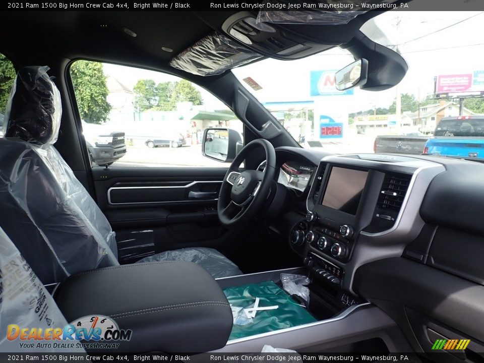2021 Ram 1500 Big Horn Crew Cab 4x4 Bright White / Black Photo #11