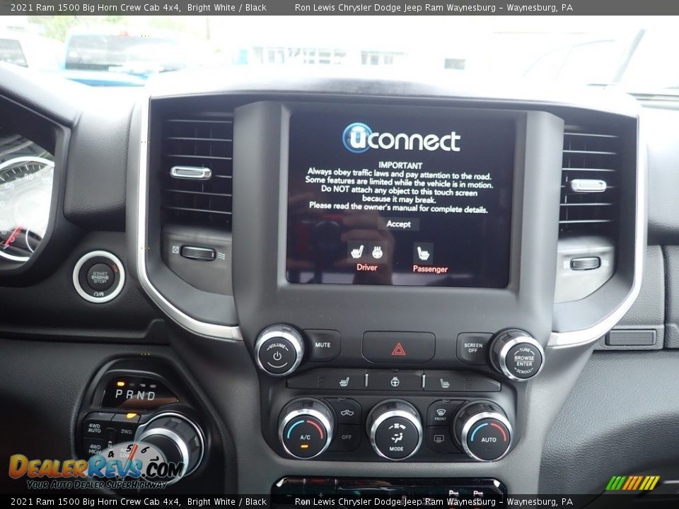 2021 Ram 1500 Big Horn Crew Cab 4x4 Bright White / Black Photo #17