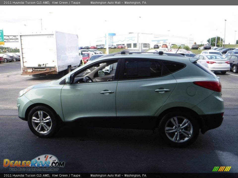 2011 Hyundai Tucson GLS AWD Kiwi Green / Taupe Photo #7