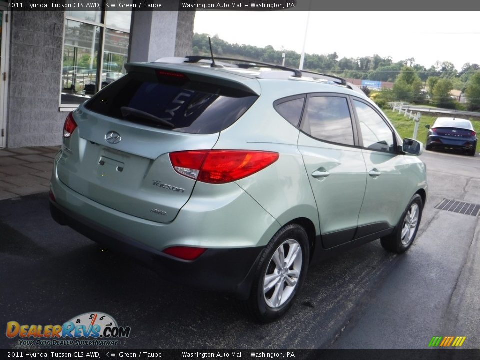 2011 Hyundai Tucson GLS AWD Kiwi Green / Taupe Photo #10