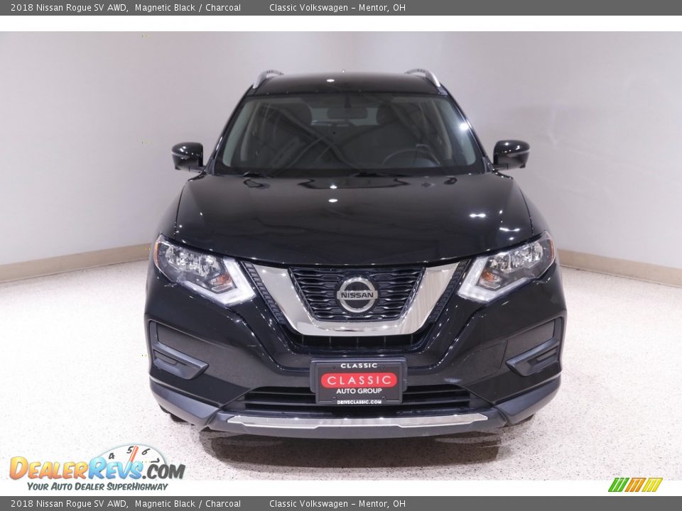 2018 Nissan Rogue SV AWD Magnetic Black / Charcoal Photo #2